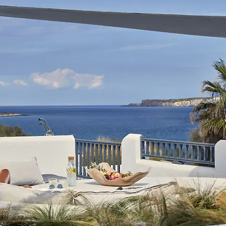 Parian Boutique Naoussa