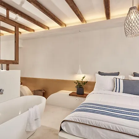 Parian Boutique Hotel