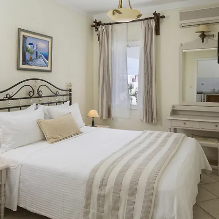 Parian Boutique 4* Naousa