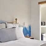 Parian Boutique 4* Naousa