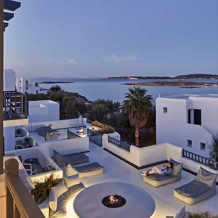 Parian Boutique Naousa (Paros)