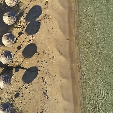 Hotel Parian Boutique Nausa