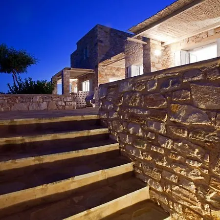 Parian Boutique 4*
