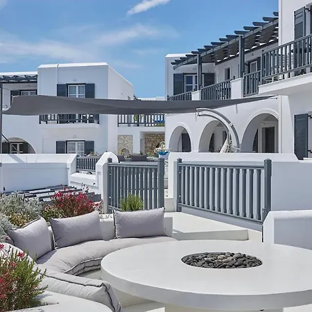 Parian Boutique Hotel