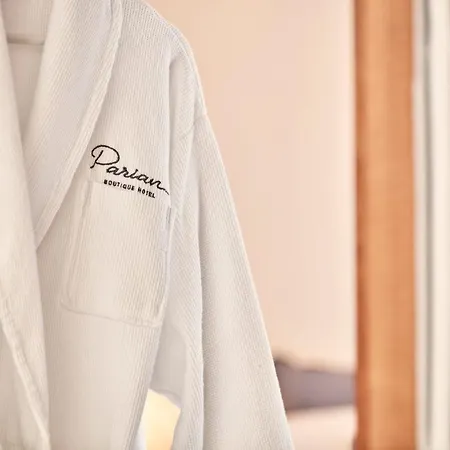 Parian Boutique 4* נאוסה