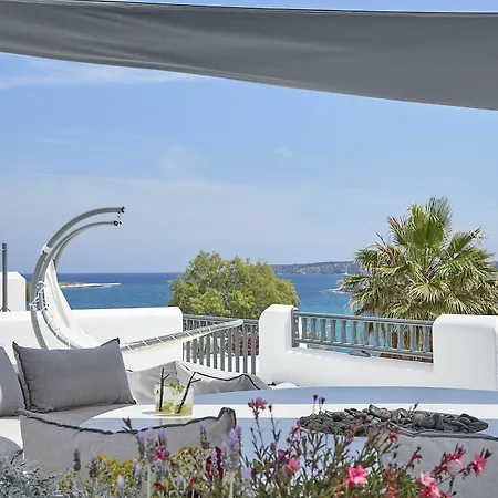 Parian Boutique Hotel 4*