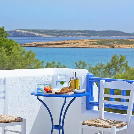 Parian Boutique Naousa (Paros)